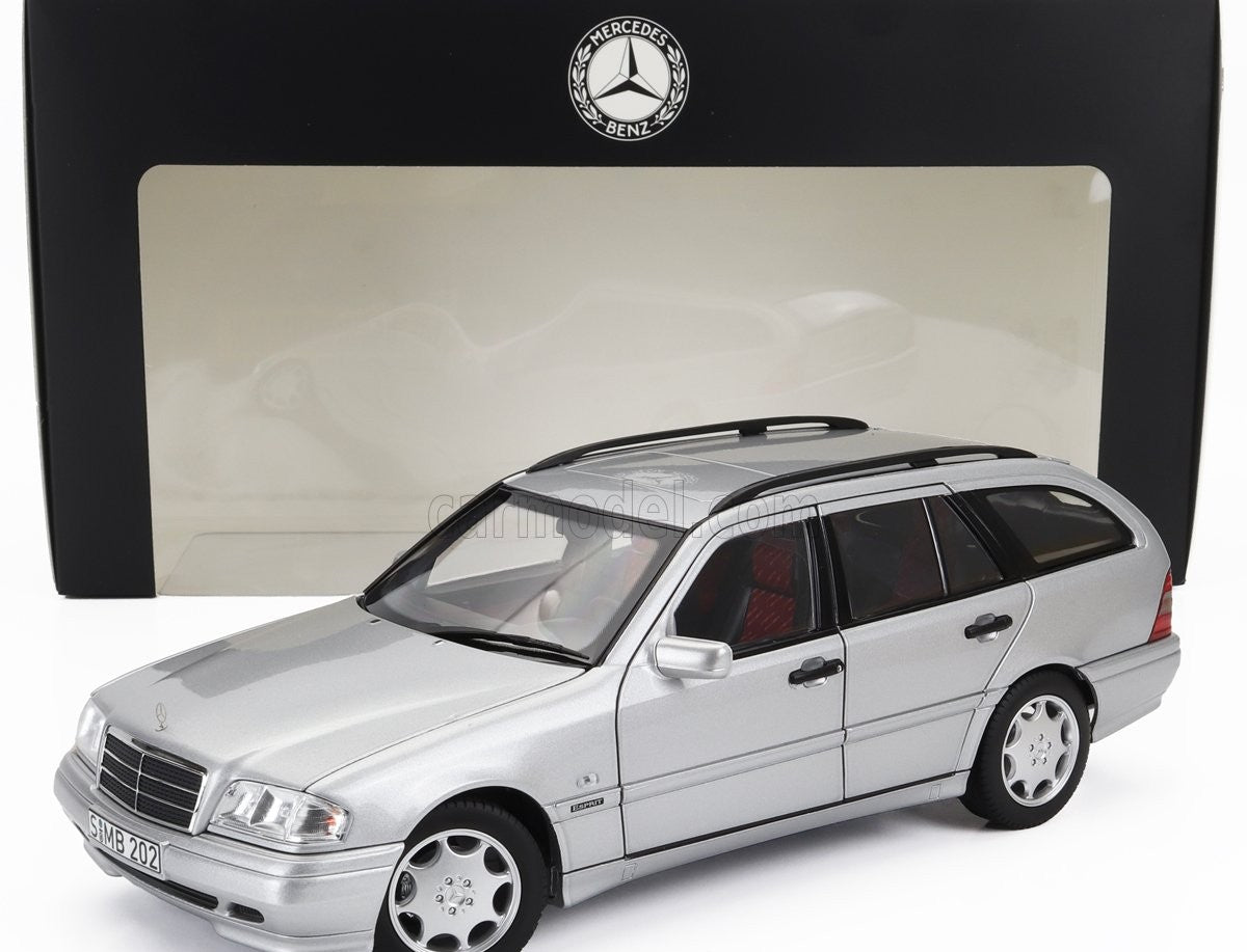 đ RendelĂ©sre Ă©rkezik â Mercedes-Benz C-OsztĂĄly C200 (S202) T-Model 1997â2001 â EzĂŒst â 1:18 Norev