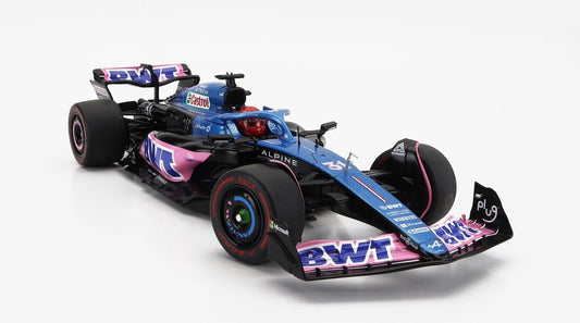 🏎️ Előrendelhető – Alpine F1 A524 Team BWT Alpine #31/#10 Presentation Season 2024 – Fekete/Kék/Rózsaszín – 1:18 Solido