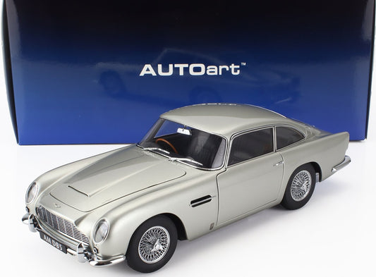 🚗 Rendelésre – Aston Martin DB5 1964 – Nyírfa Ezüst – 1:18 AutoArt